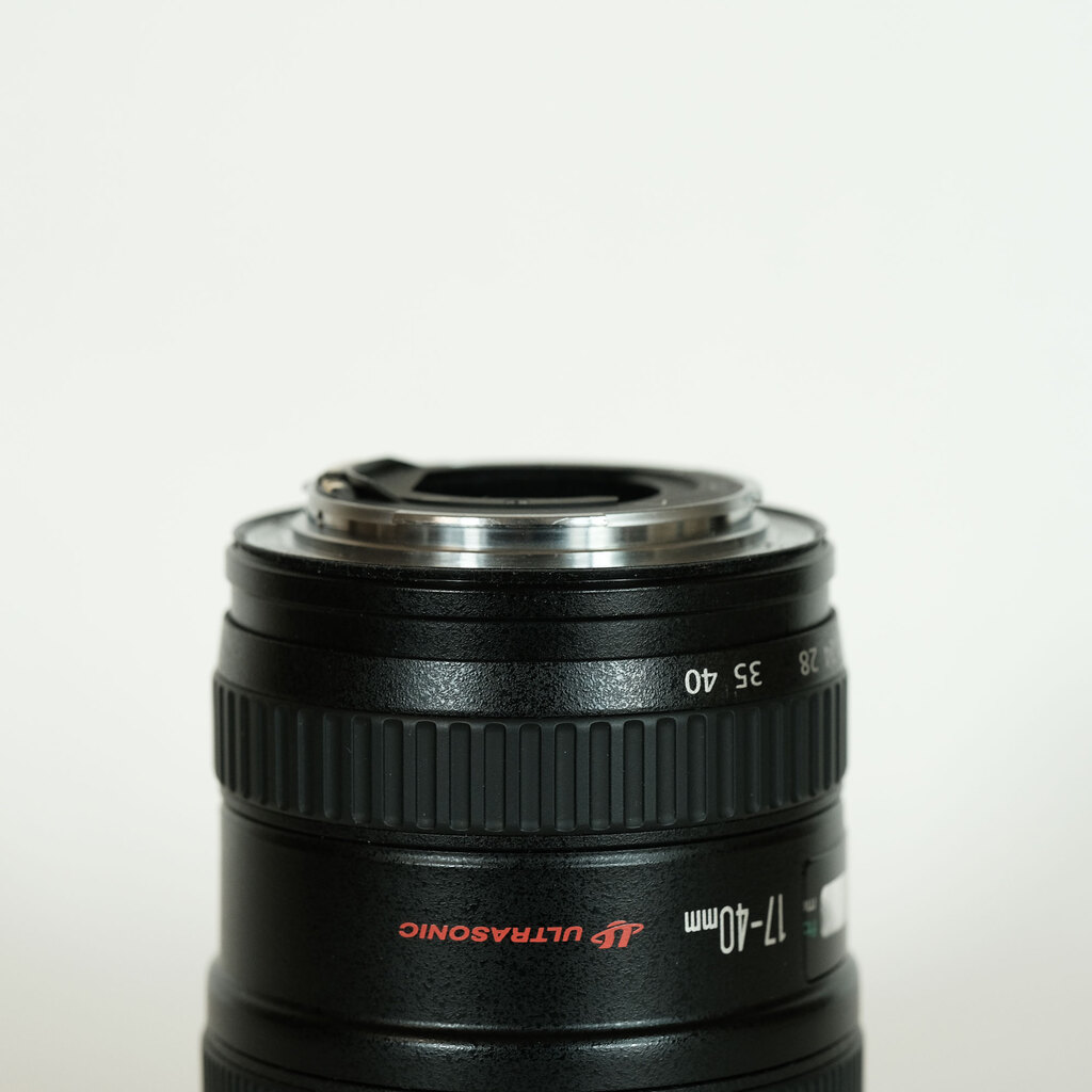 CANON　EF17-40mm F4L USM ズームレンズ ジャンク レビュー】CANON EF17-40mm F4L USM 軽くて低価格の広角ズームの