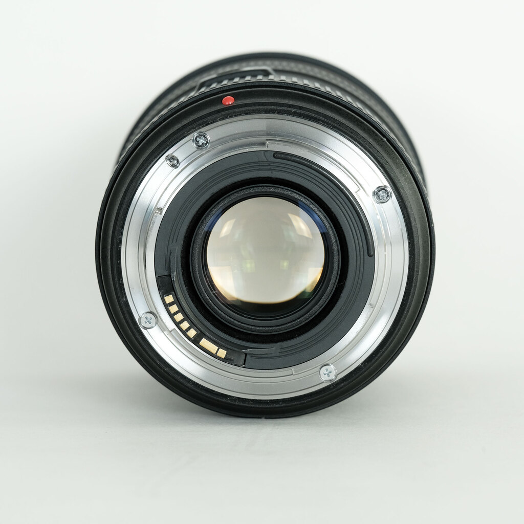 Canon EF24-70mm F2.8L II USM Canon EF24-70mm F2.8L II USM