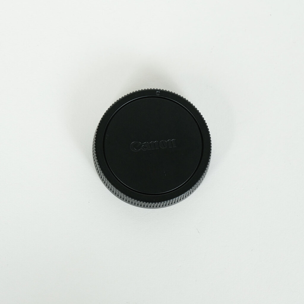 Canon EF-M22mm F2 STM