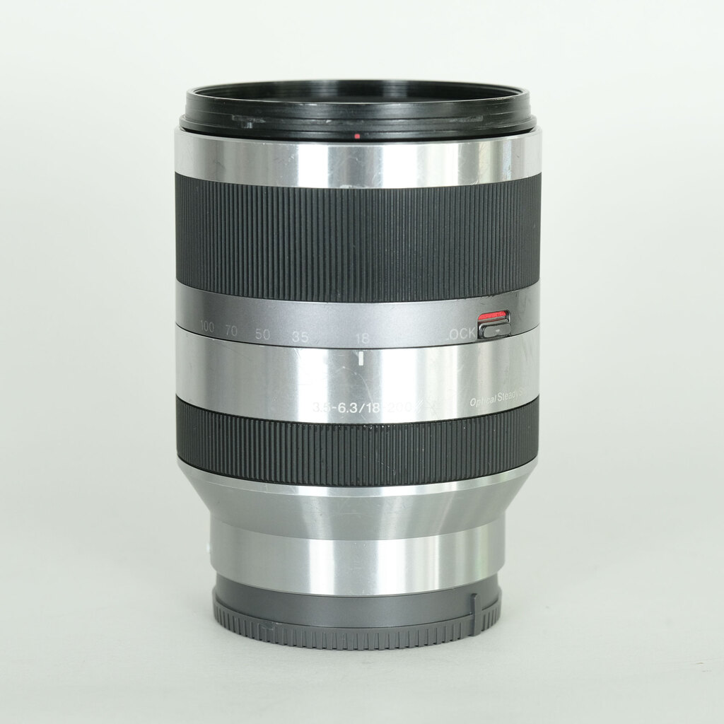 SONY E18-200mm F3.5-6.3 OSS SEL18200 SONY E18-200mm F3.5-6.3 OSS SEL18200