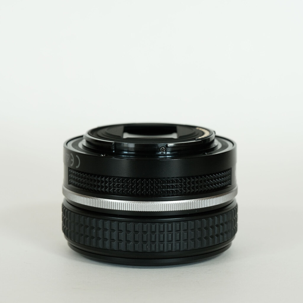 Nikon NIKKOR Z 28mm f/2.8 Nikon NIKKOR Z 28mm f/2.8