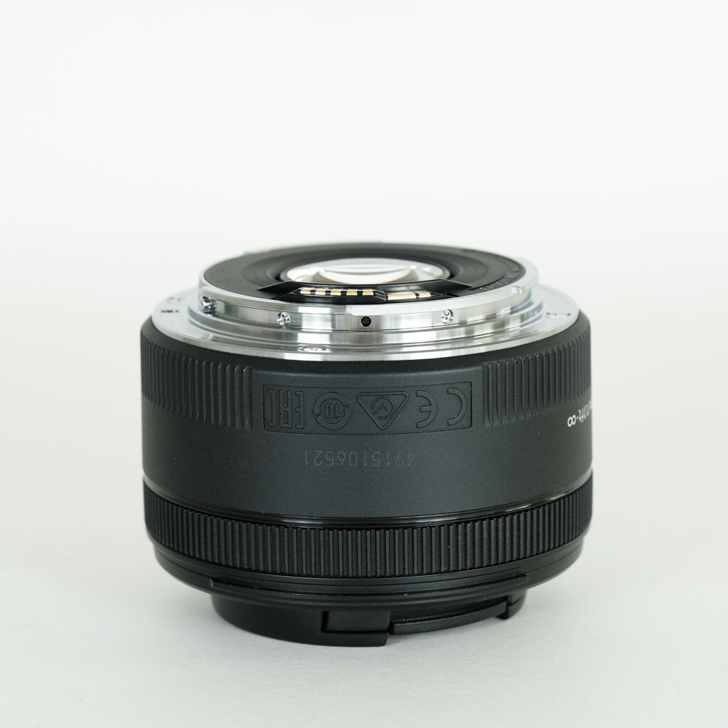Canon EF50mm F1.8 STM Canon EF50mm F1.8 STM