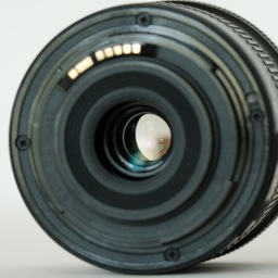 Canon EF-S10-18mm F4.5-5.6 IS STM