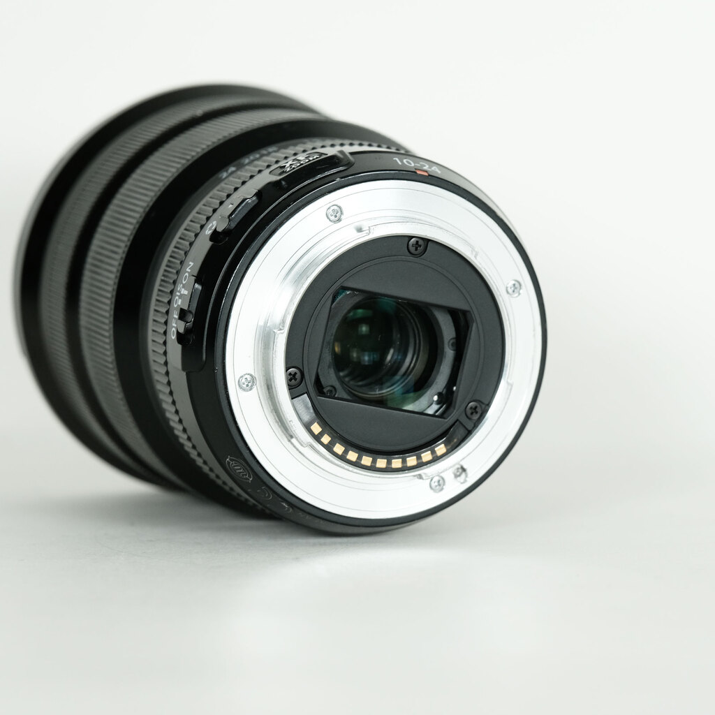 FUJIFILM XF10-24mmF4 R OIS FUJIFILM XF10-24mmF4 R OIS