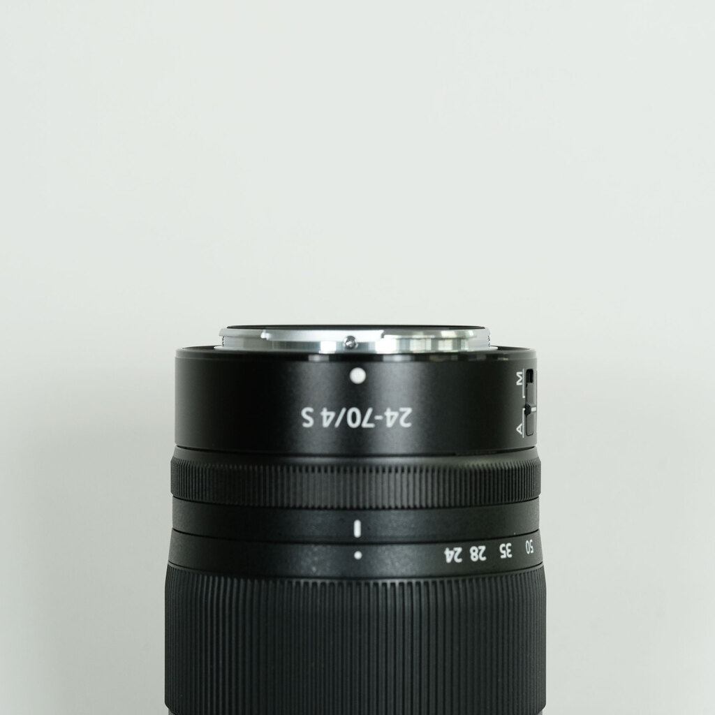 Nikon NIKKOR Z 24-70mm f/4 S Nikon NIKKOR Z 24-70mm f/4 S