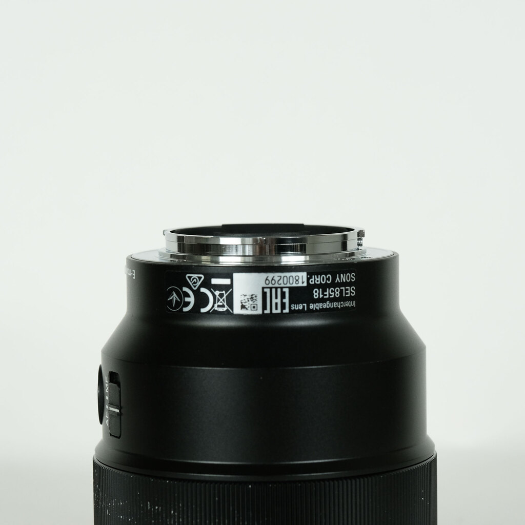 SONY FE 85mm F1.8 SEL85F18