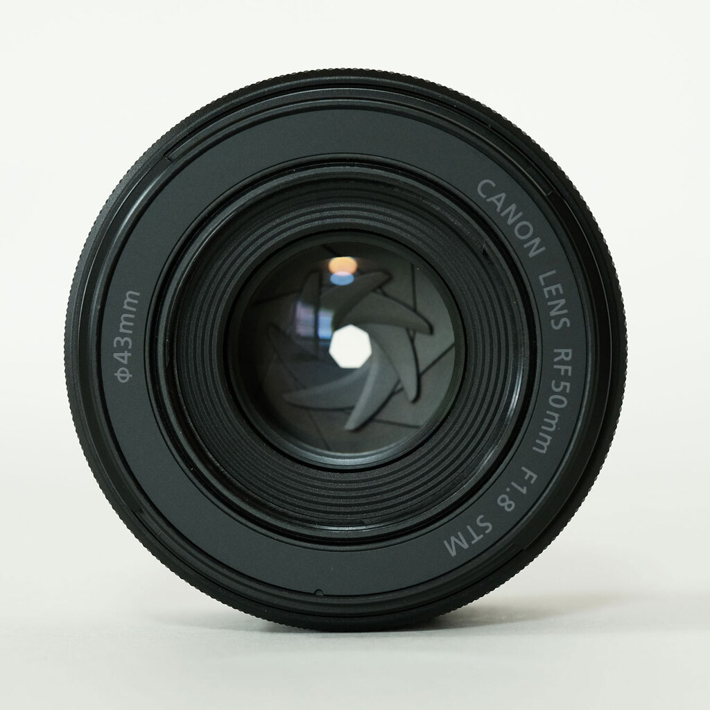 Canon RF50mm F1.8 STM Canon RF50mm F1.8 STM
