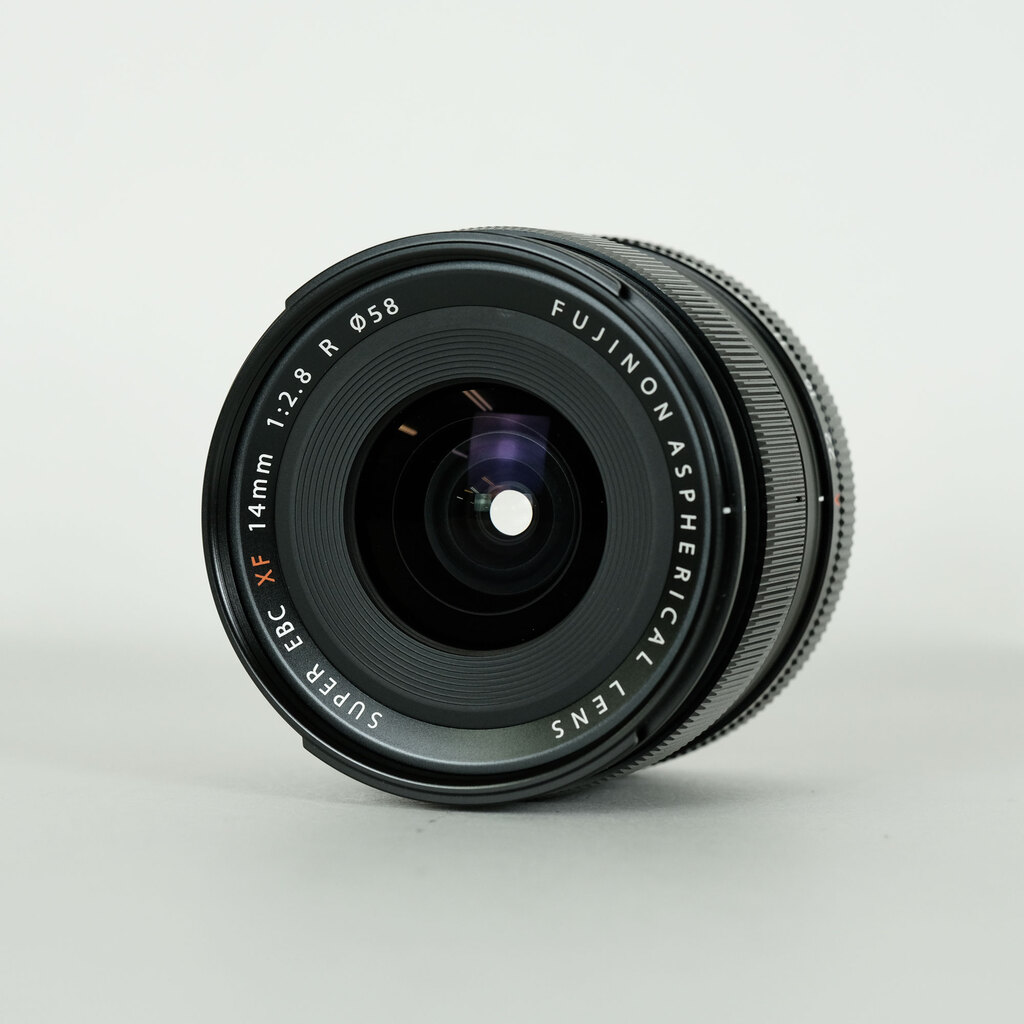 FUJIFILM XF14mmF2.8 Rの出品 | ONE SCENE（ワンシーン）