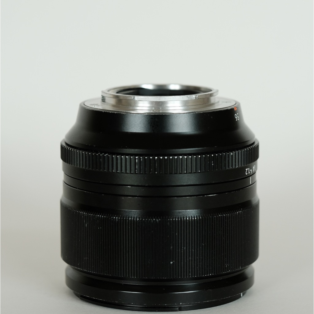 FUJIFILM XF56mmF1.2 R