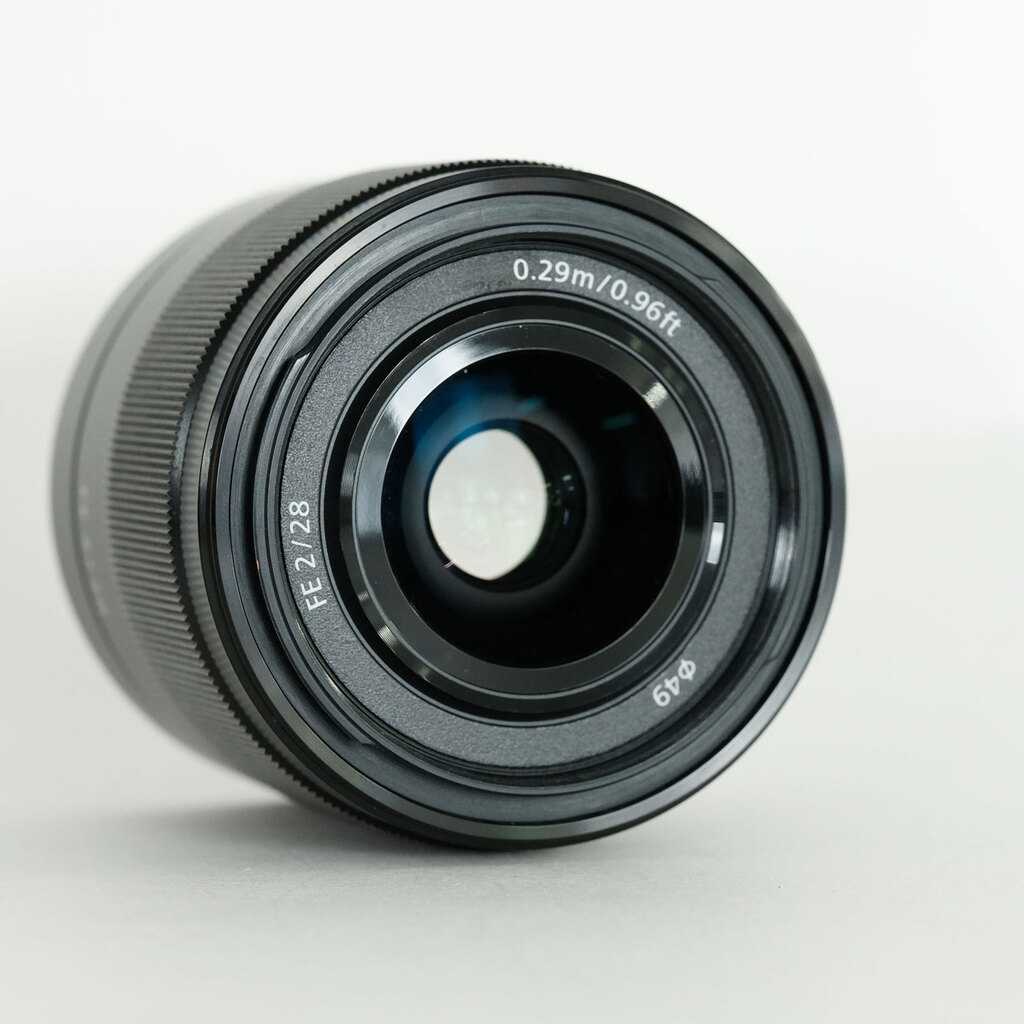 SONY FE 28mm F2 SEL28F20 SONY FE 28mm F2 SEL28F20