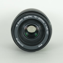 OLYMPUS M.ZUIKO DIGITAL ED 75-300mm F4.8-6.7 II