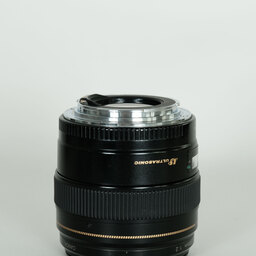 Canon EF100mm F2 USM Canon EF100mm F2 USM