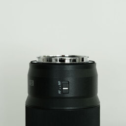Panasonic LUMIX S 50mm F1.8 Panasonic LUMIX S 50mm F1.8