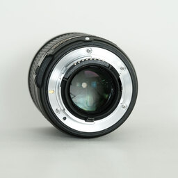 Nikon AF-S NIKKOR 28mm f/1.8G Nikon AF-S NIKKOR 28mm f/1.8G