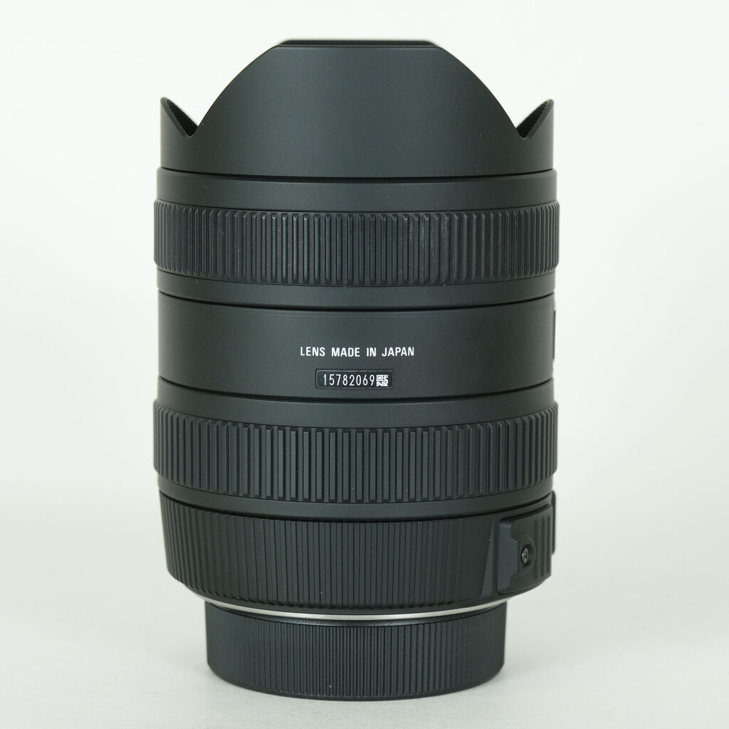 SIGMA 8-16mm F4.5-5.6DC HSM (ニコンF用) SIGMA 8-16mm F4.5-5.6DC HSM (ニコンF用)