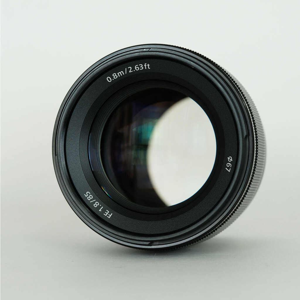 SONY FE 85mm F1.8 SEL85F18 SONY FE 85mm F1.8 SEL85F18