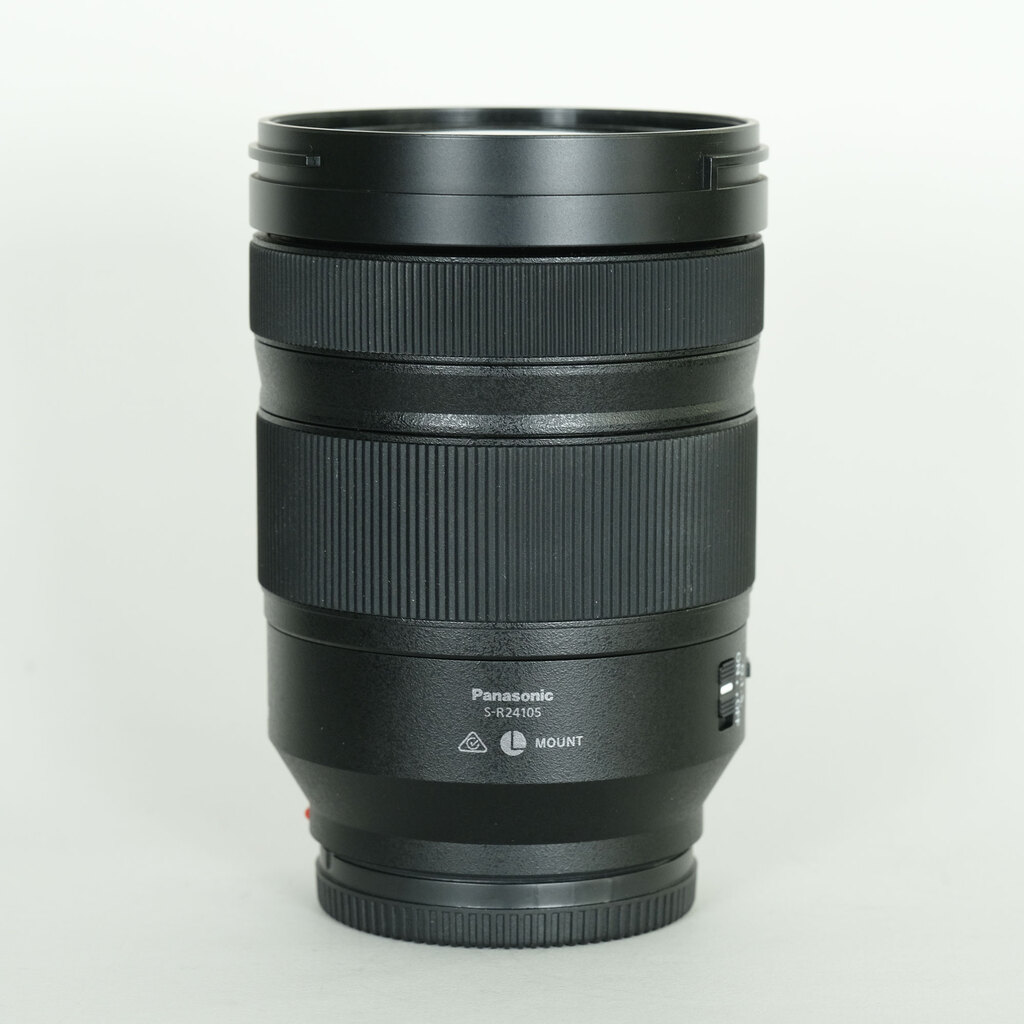 Panasonic LUMIX S 24-105mm F4 MACRO O.I.S. Panasonic LUMIX S 24-105mm F4 MACRO O.I.S.