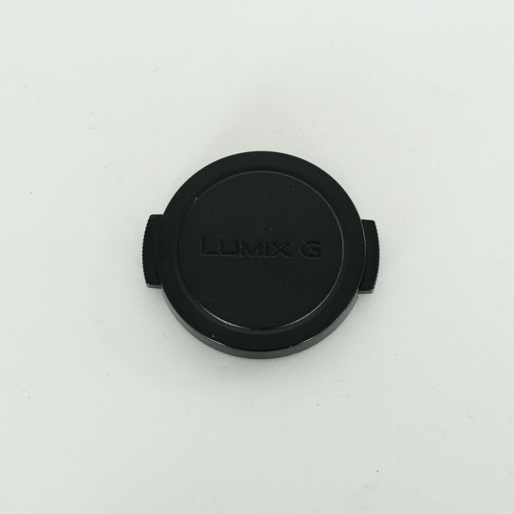 Panasonic LUMIX G MACRO 30mm F2.8 ASPH. MEGA O.I.S. Panasonic LUMIX G MACRO 30mm F2.8 ASPH. MEGA O.I.S.