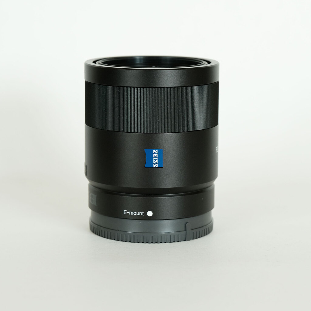 SONY Sonnar T* FE 55mm F1.8 ZA SEL55F18Z SONY Sonnar T* FE 55mm F1.8 ZA SEL55F18Z