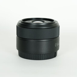 Nikon NIKKOR Z 40mm f/2 Nikon NIKKOR Z 40mm f/2