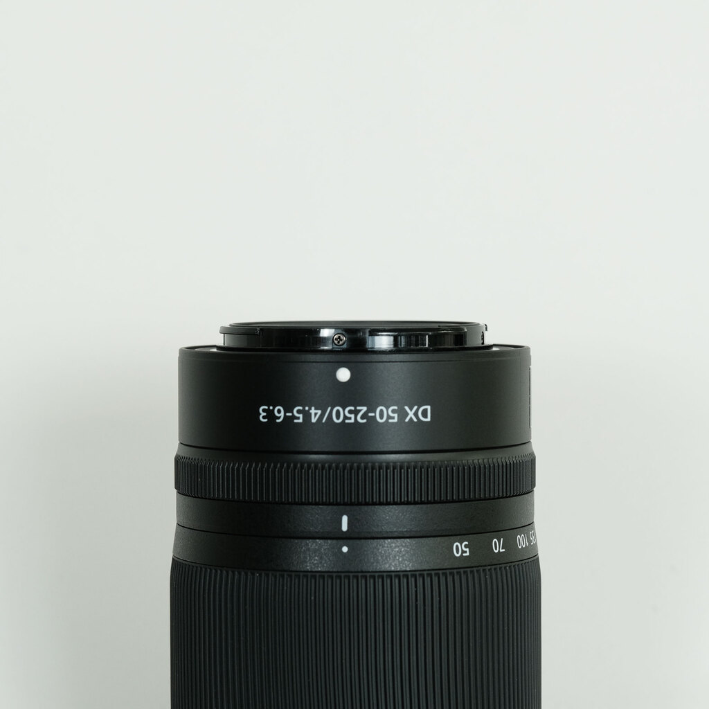 Nikon NIKKOR Z DX 50-250mm f/4.5-6.3 VR Nikon NIKKOR Z DX 50-250mm f/4.5-6.3 VR