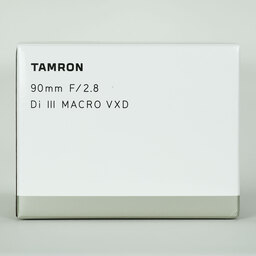 TAMRON 90mm F/2.8 Di III MACRO VXD [ソニーE用]
