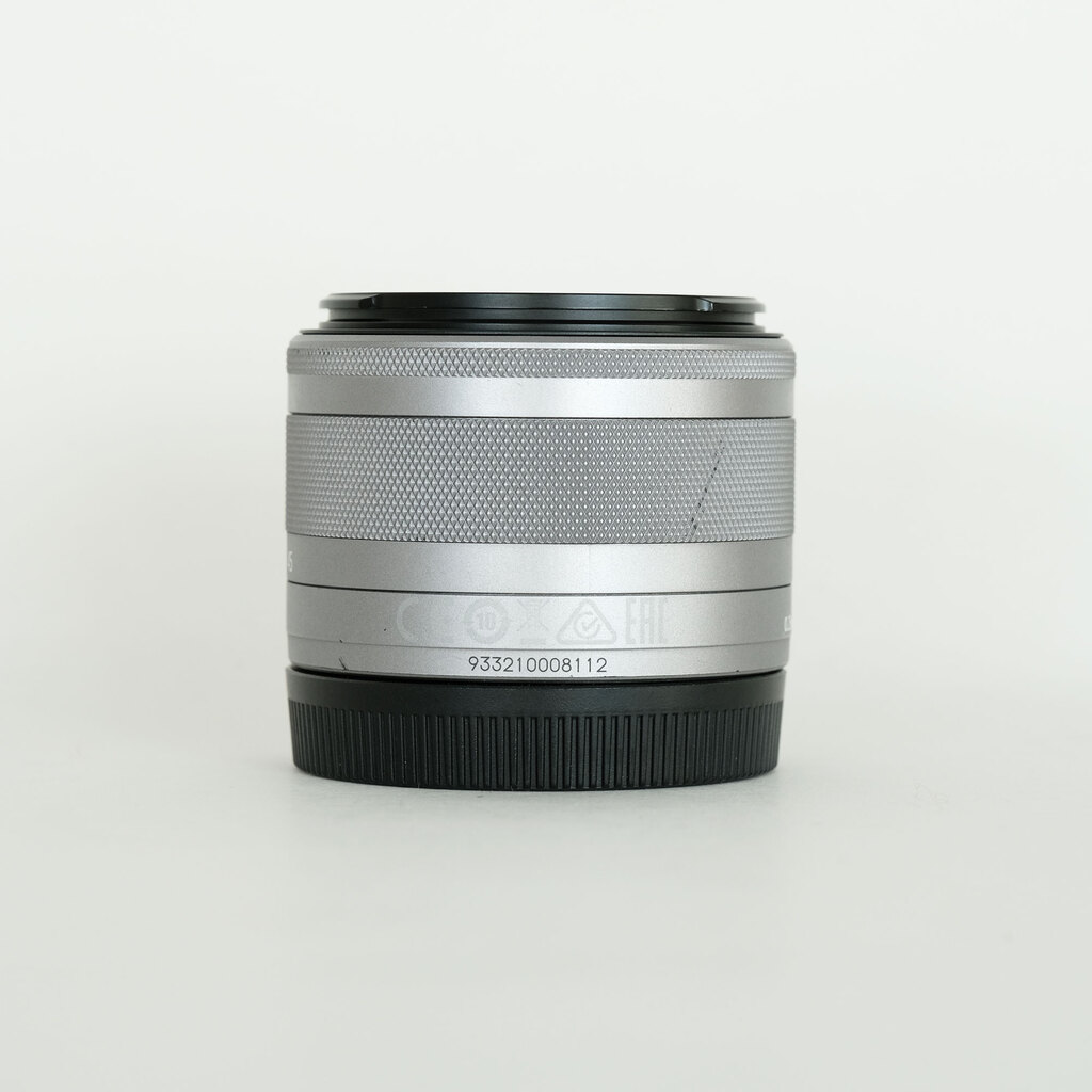 Canon EF-M15-45mm F3.5-6.3 IS STM Canon EF-M15-45mm F3.5-6.3 IS STM