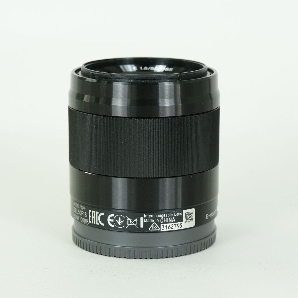 SONY E 50mm F1.8 OSS SEL50F18