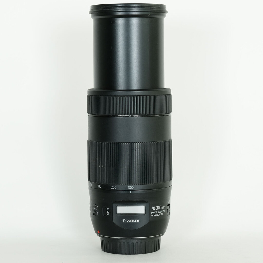 Canon EF70-300mm F4-5.6 IS II USM Canon EF70-300mm F4-5.6 IS II USM