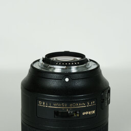 Nikon AF-S NIKKOR 85mm f/1.8G