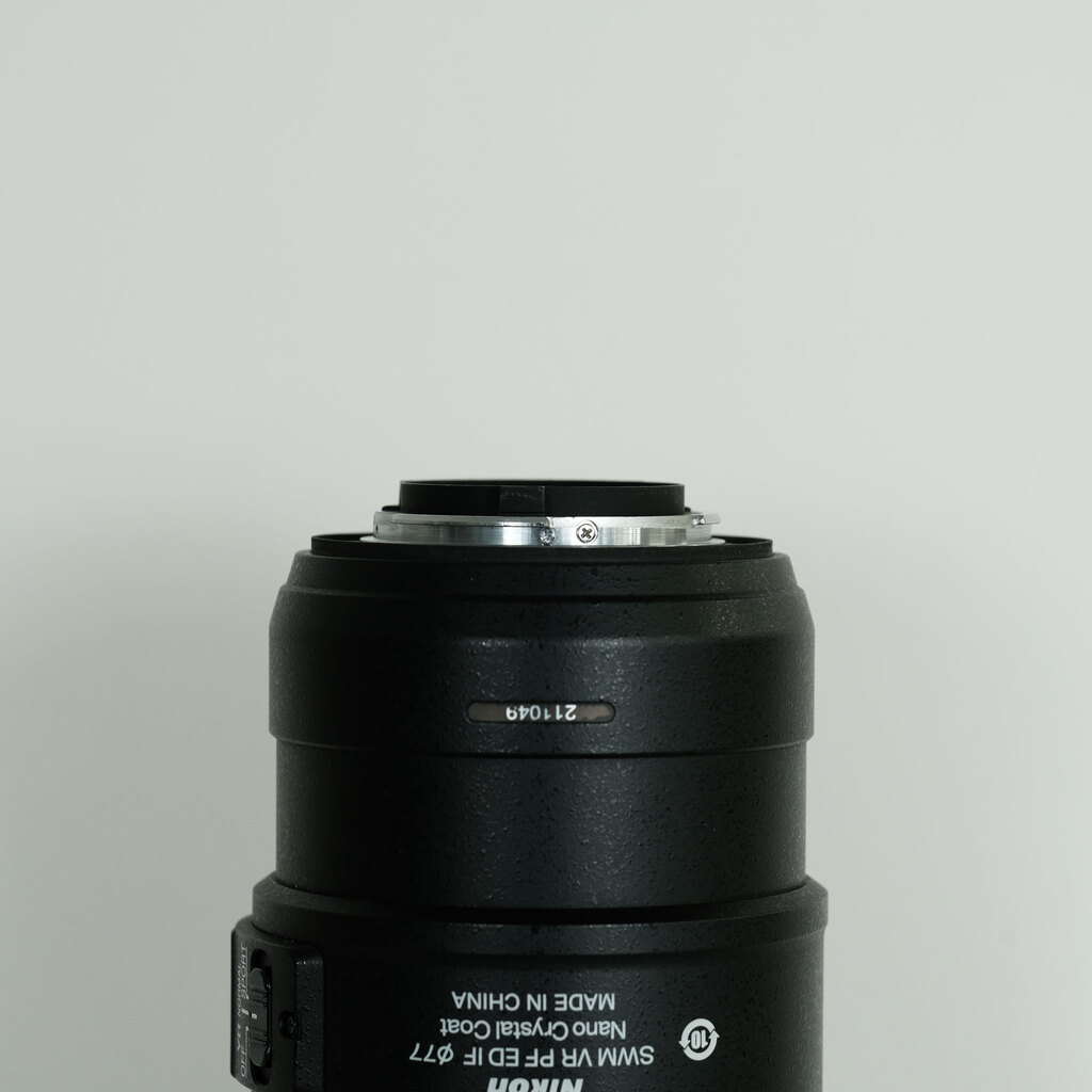 Nikon AF-S NIKKOR 300mm f/4E PF ED VR Nikon AF-S NIKKOR 300mm f/4E PF ED VR
