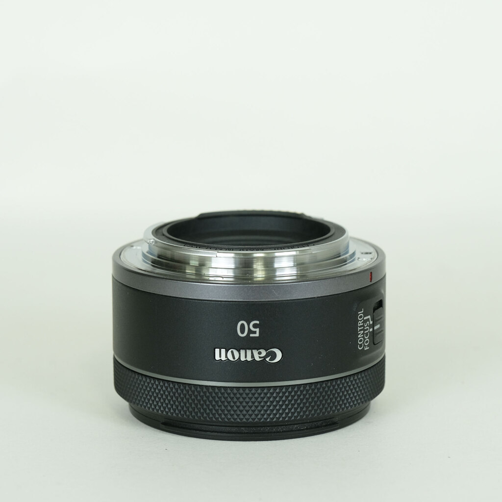 Canon RF50mm F1.8 STM
