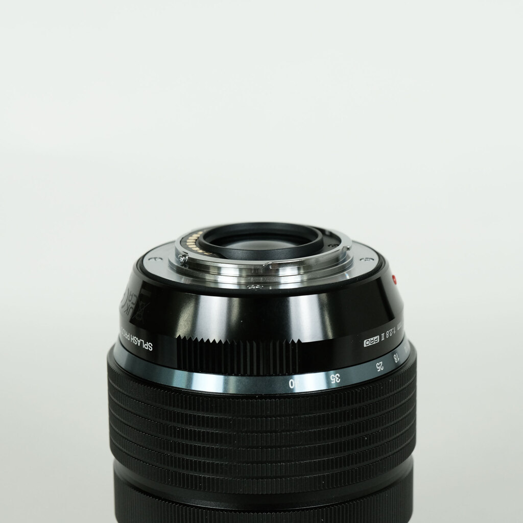 OLYMPUS M.ZUIKO DIGITAL ED 12-40mm F2.8 PRO II OLYMPUS M.ZUIKO DIGITAL ED 12-40mm F2.8 PRO II