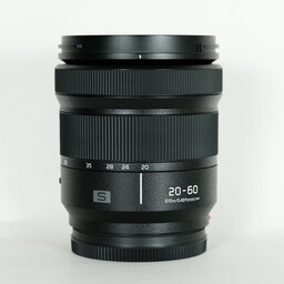 Panasonic LUMIX S 20-60mm F3.5-5.6 Panasonic LUMIX S 20-60mm F3.5-5.6