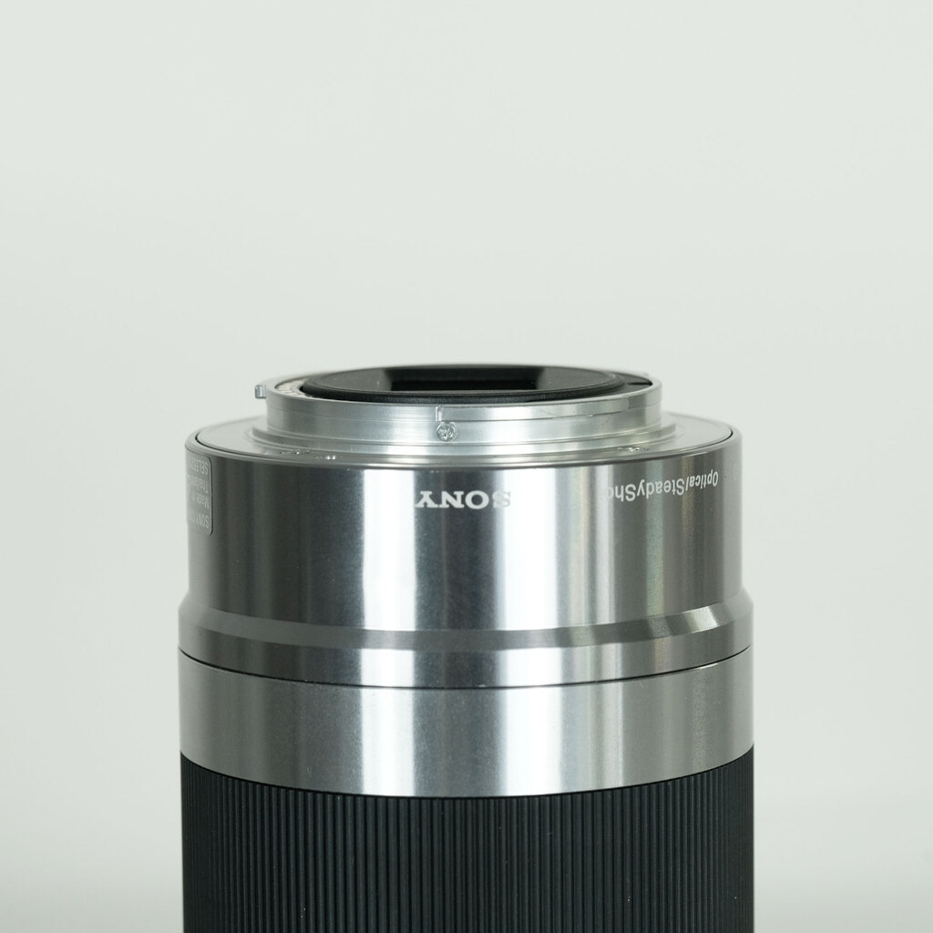 【ジャンク】SONY SEL55210 55-210mm 望遠レンズ #69 ジャンク】SONY SEL55210 55-210mm 望遠レンズ #69