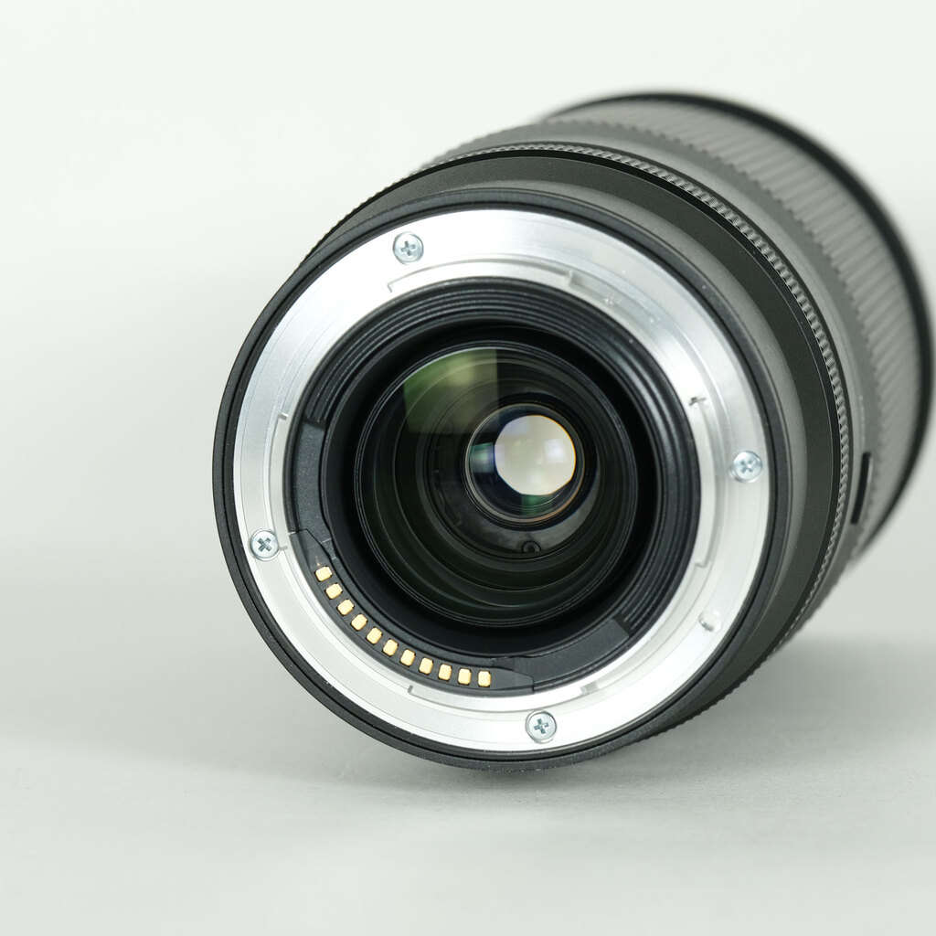 Nikon NIKKOR Z 28-400mm f/4-8 VR Nikon NIKKOR Z 28-400mm f/4-8 VR