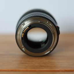 Canon EF85mm F1.8 USM