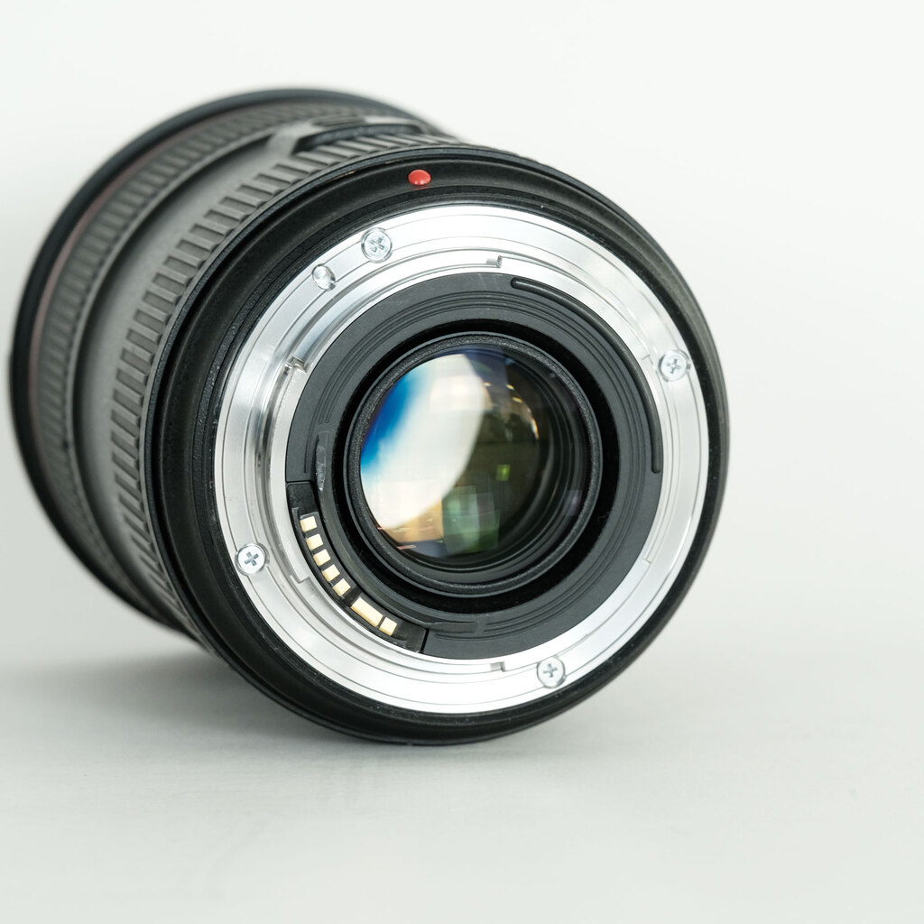 Canon EF24-70mm F2.8L II USM Canon EF24-70mm F2.8L II USM