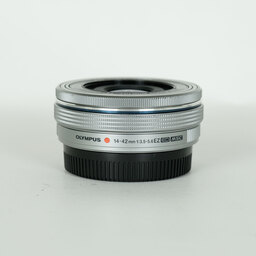 OLYMPUS M.ZUIKO DIGITAL ED 14-42mm F3.5-5.6 EZ シルバー OLYMPUS M.ZUIKO DIGITAL ED 14-42mm F3.5-5.6 EZ シルバー