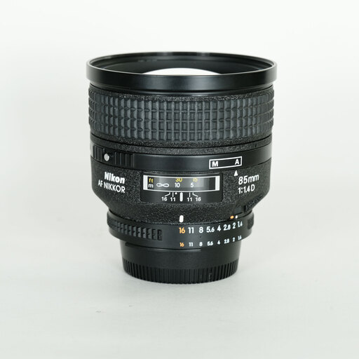 Nikon Ai AF Nikkor 85mm F1.4D IF Nikon Ai AF Nikkor 85mm F1.4D IF