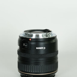 Canon EF28-105mm F3.5-4.5 II USM Canon EF28-105mm F3.5-4.5 II USM