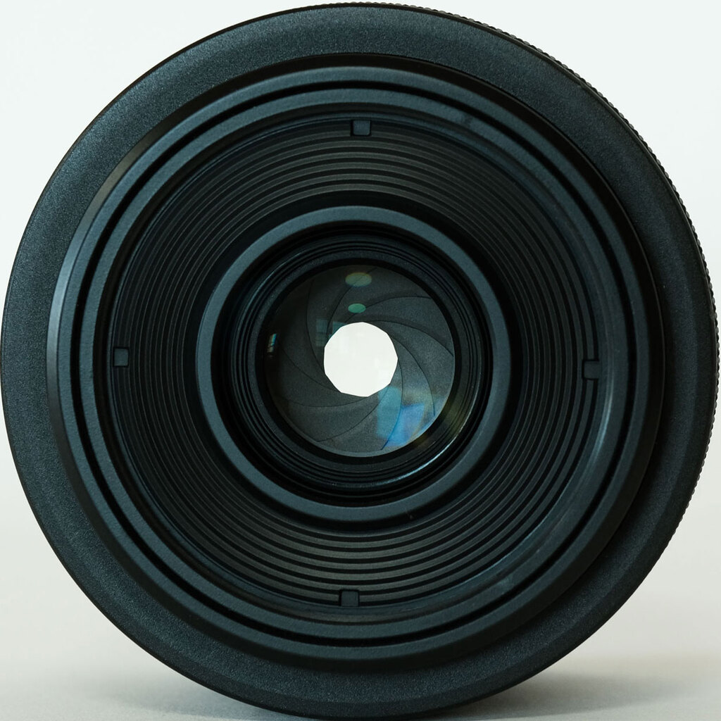 Canon RF35mm F1.8 MACRO IS STM