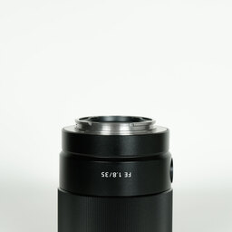 SONY FE 35mm F1.8 SEL35F18F SONY FE 35mm F1.8 SEL35F18F