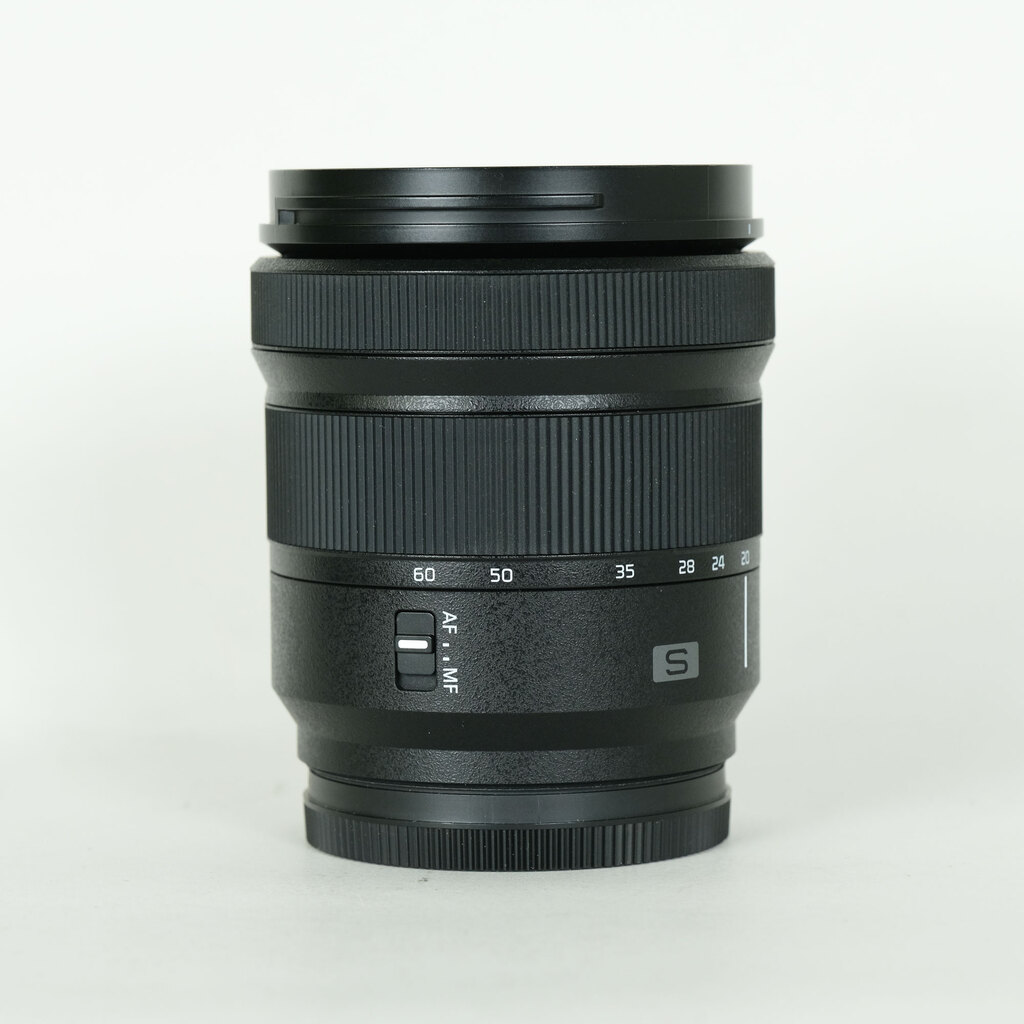 Panasonic LUMIX S 20-60mm F3.5-5.6 Panasonic LUMIX S 20-60mm F3.5-5.6