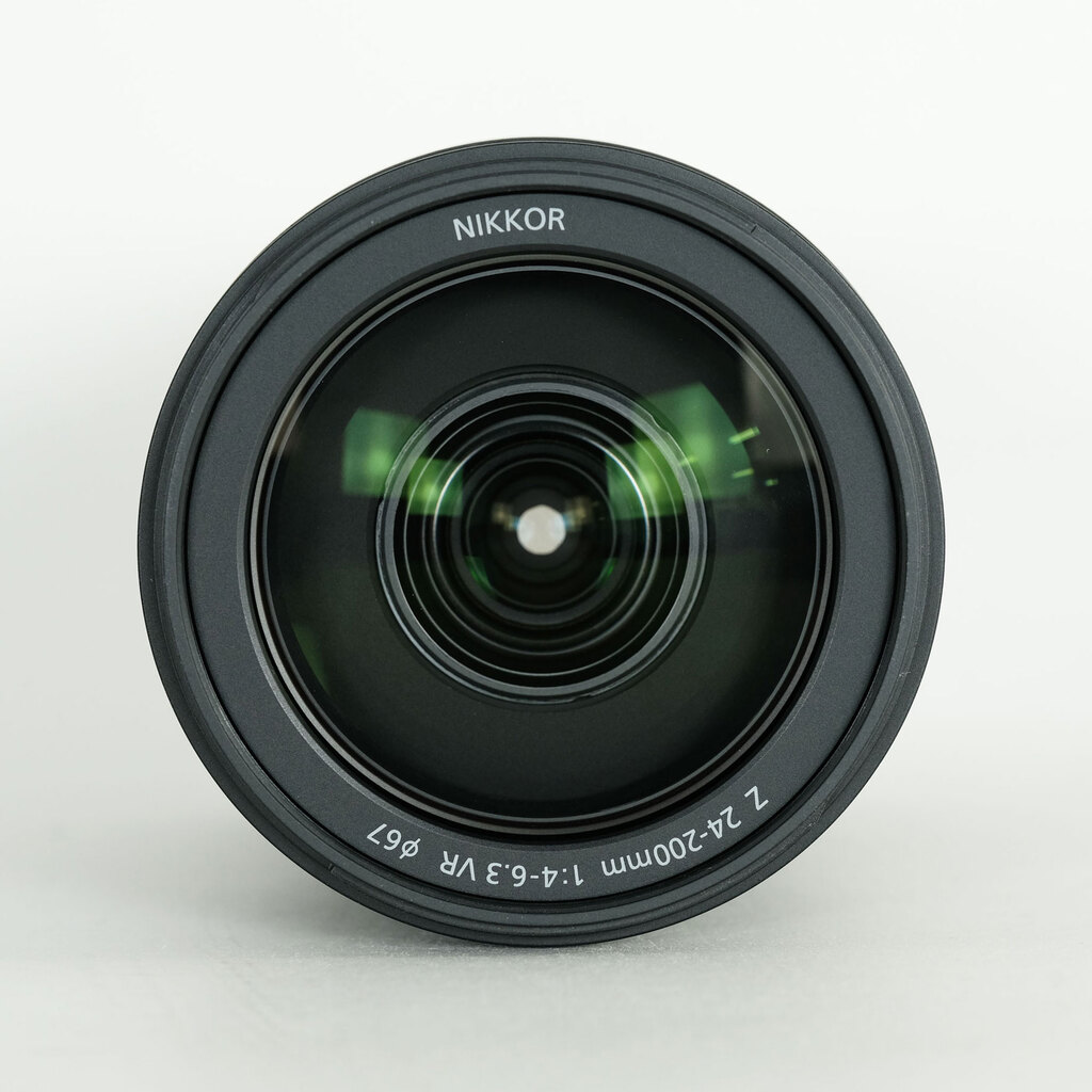 Nikon NIKKOR Z 24-200mm f/4-6.3 VR Nikon NIKKOR Z 24-200mm f/4-6.3 VR