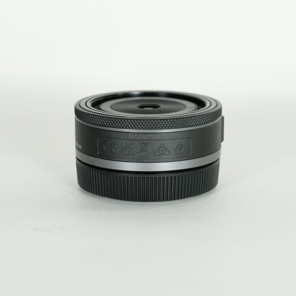 Canon RF28mm F2.8 STM Canon RF28mm F2.8 STM