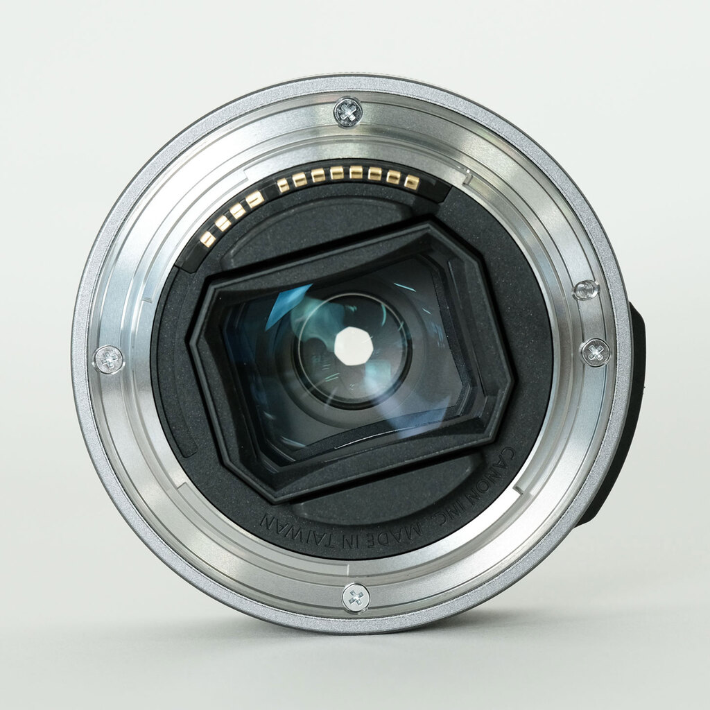 Canon RF28mm F2.8 STM Canon RF28mm F2.8 STM