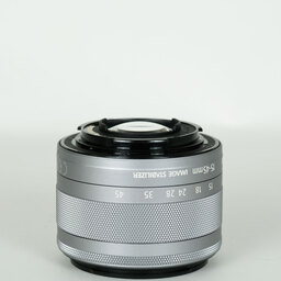 Canon EF-M15-45mm F3.5-6.3 IS STM Canon EF-M15-45mm F3.5-6.3 IS STM