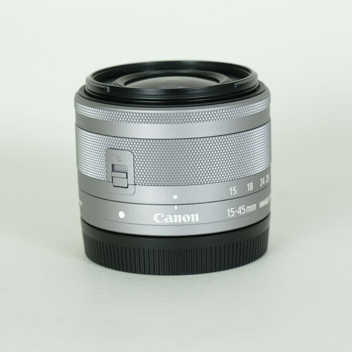 Canon EF-M15-45mm F3.5-6.3 IS STMを徹底解説。作例からレビューまで