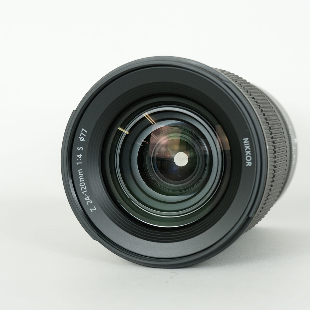 Nikon NIKKOR Z 24-120mm f/4 S Nikon NIKKOR Z 24-120mm f/4 S